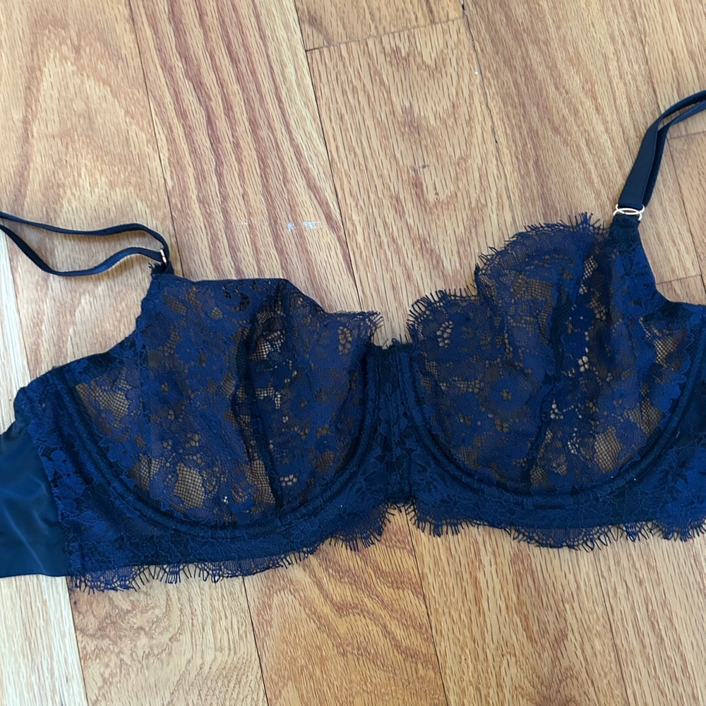 Elegant Navy Blue Lace Bra